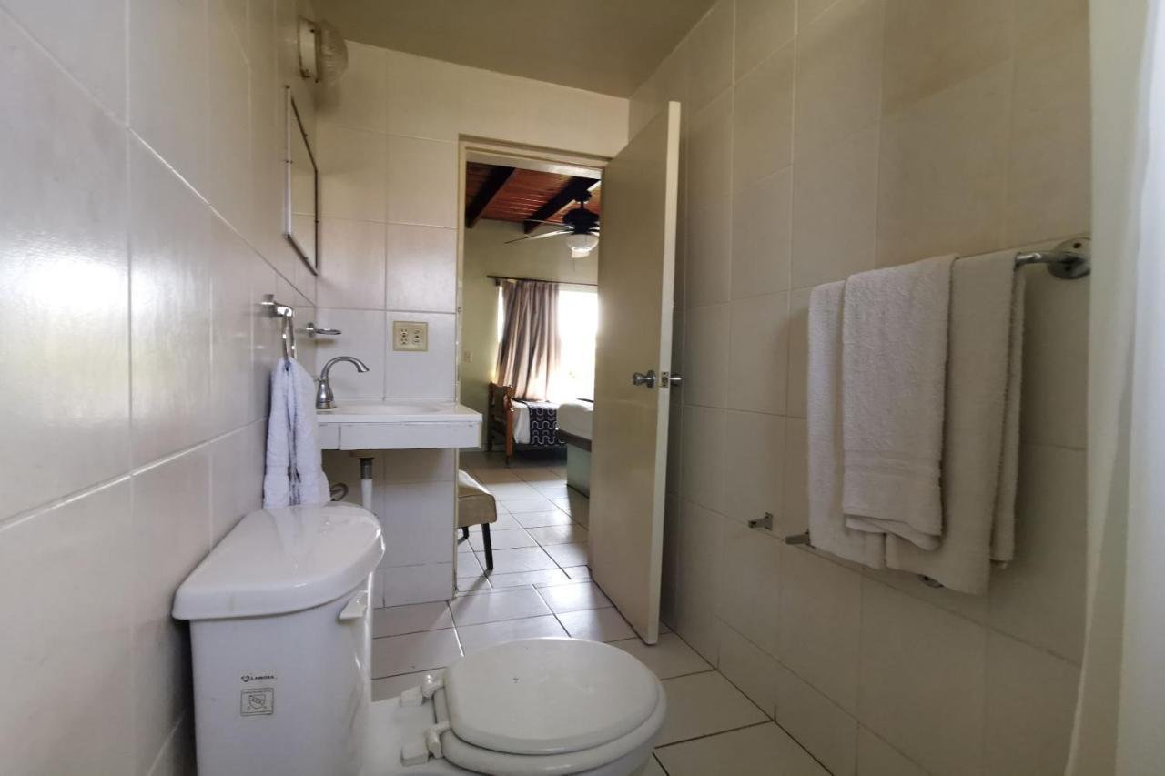 Capital O Hotel America Ενσενάντα Εξωτερικό φωτογραφία
