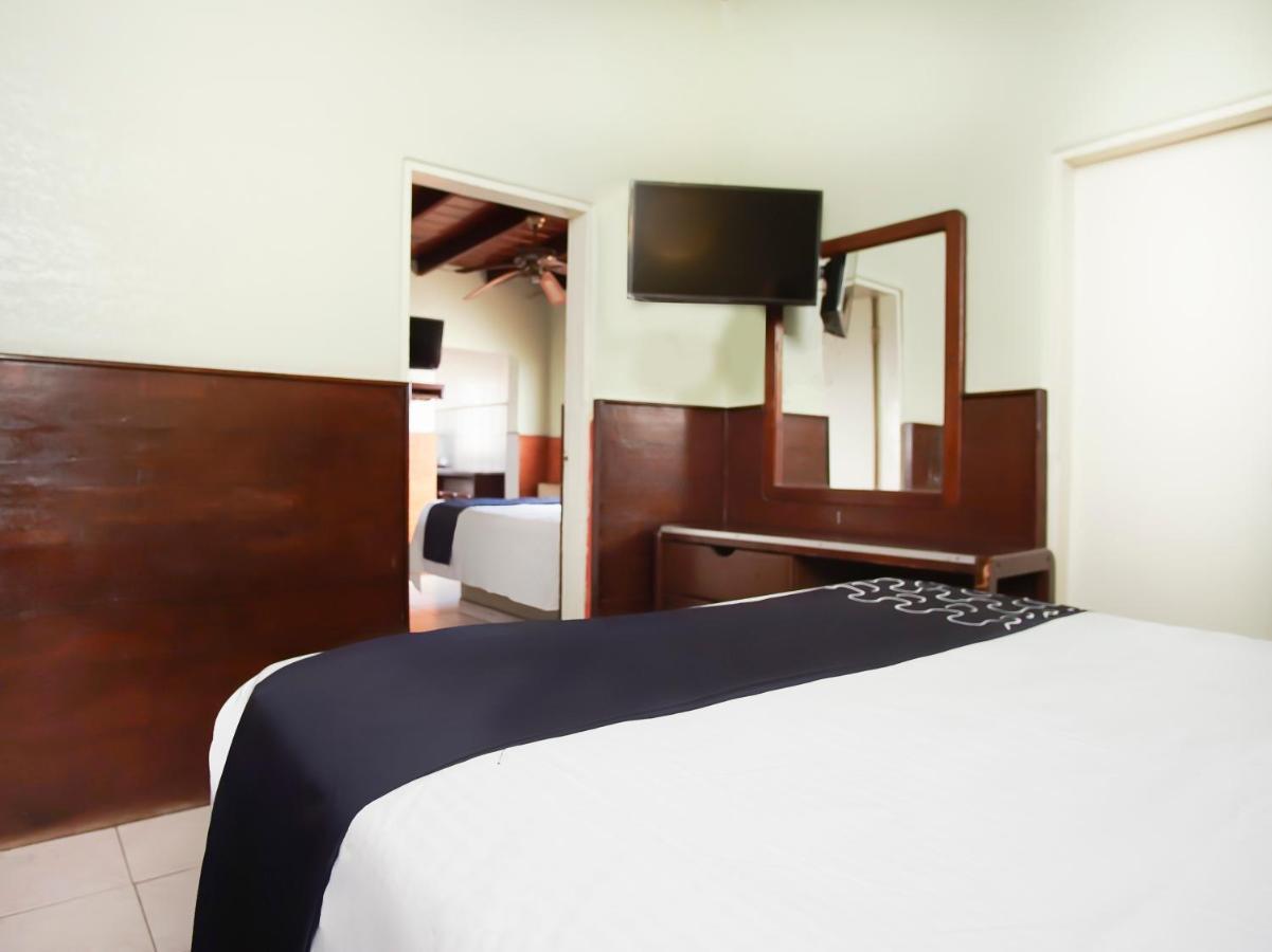 Capital O Hotel America Ενσενάντα Εξωτερικό φωτογραφία